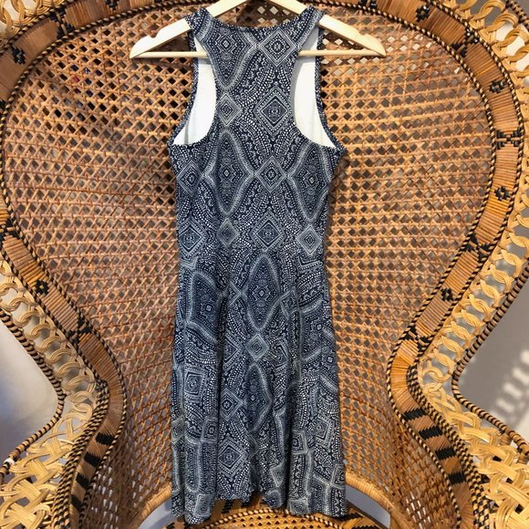 Blue / White Patterned A Line Dress Size XS - Picture 4 of 4